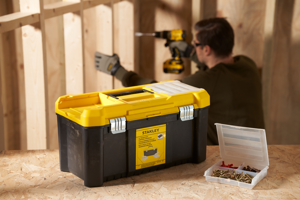 STANLEY ESSENTIAL gereedschapskist 485x251x248mm 16.8l