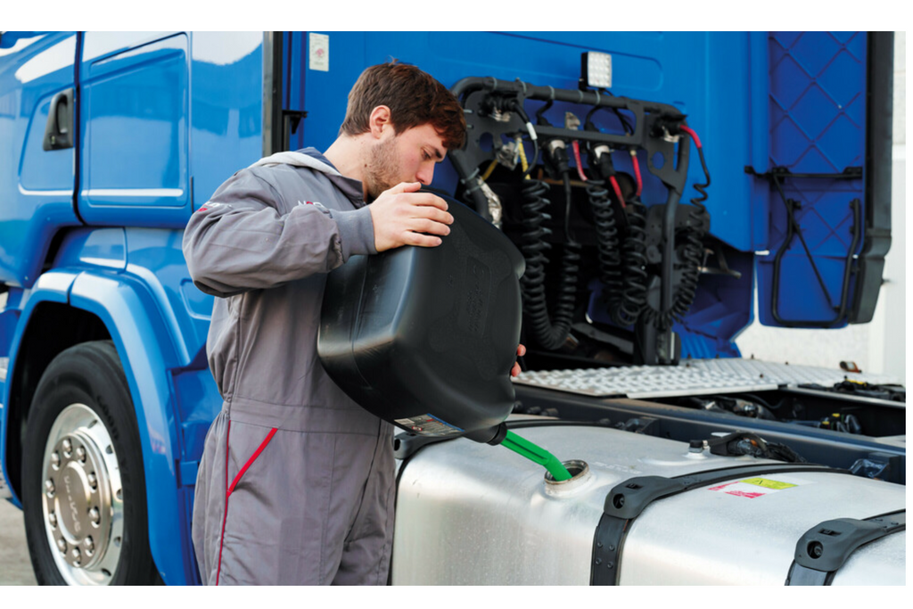 20L LAMPA plastic jerrycan met trechter