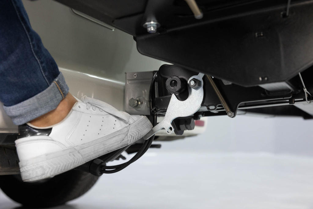 Towbox V3 Camper lang zwart - bagagebox voor op de trekhaak