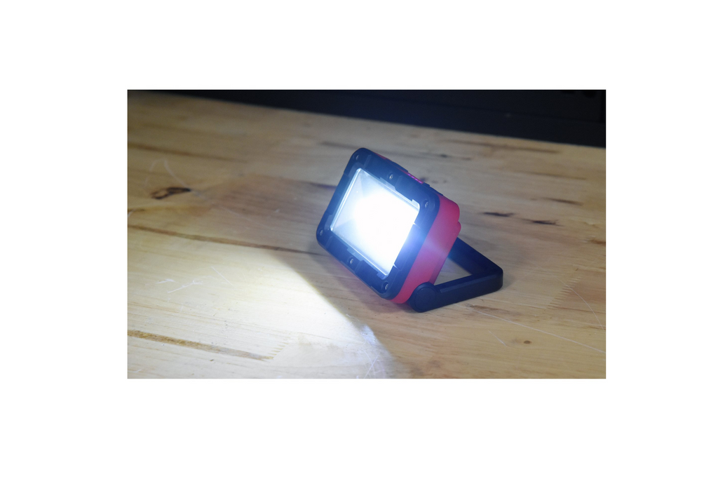 Draagbare schijnwerper + zaklamp YATO YT-81819 COB LED 300lm
