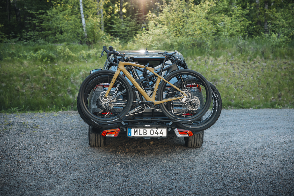 Thule EasyFold XT 3 (934) - składany bagażnik rowerowy na hak na 3 rowery