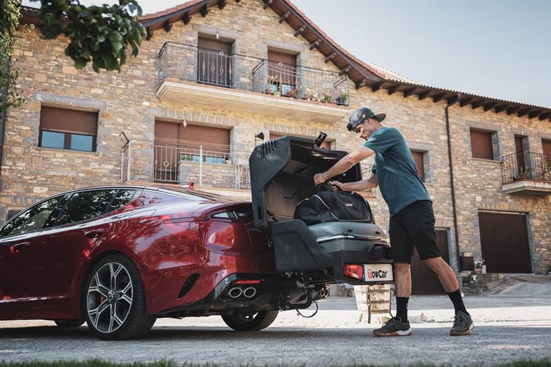 Towbox EVO urban zwart - bagagedrager voor montage op de trekhaak