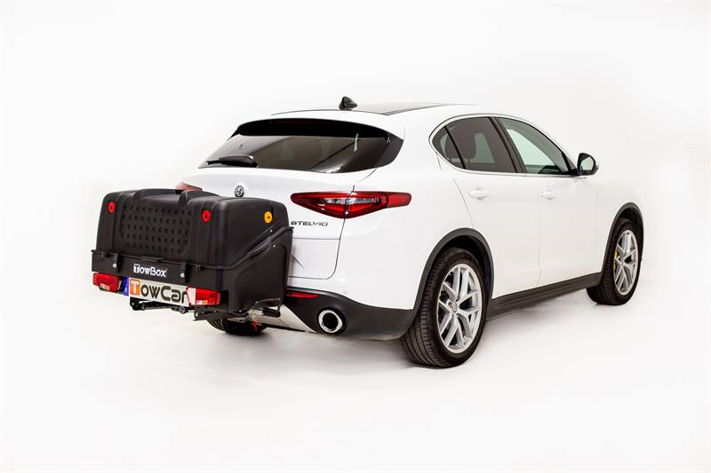 Towbox V1 Black Edition - bagagebox voor montage op de trekhaak
