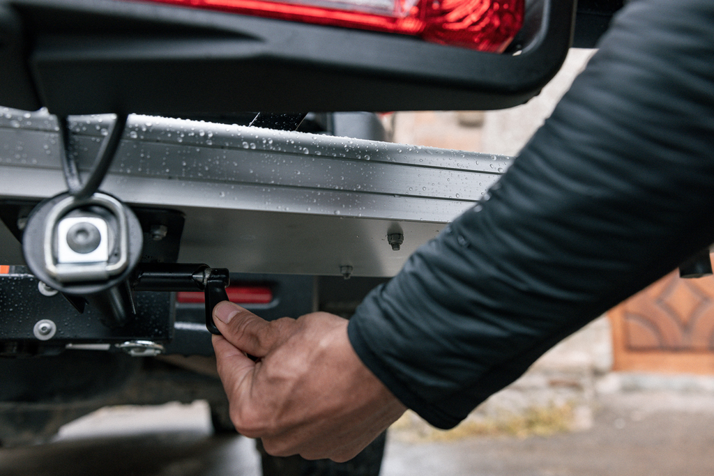 Towcar Balance - bagażnik na motocykl montowany na hak