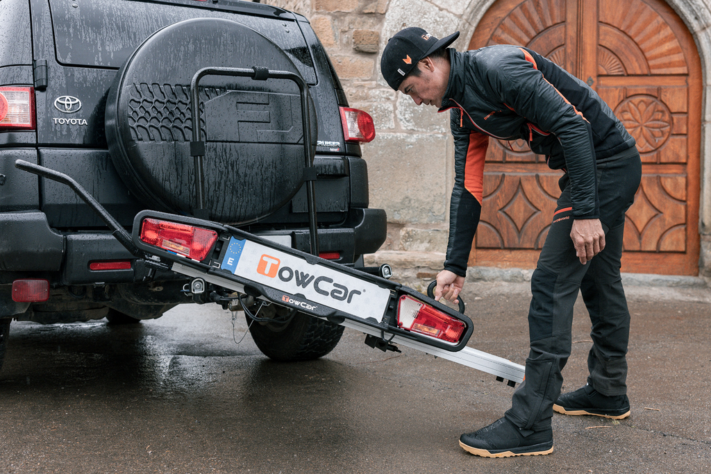 Towcar Balance - bagażnik na motocykl montowany na hak